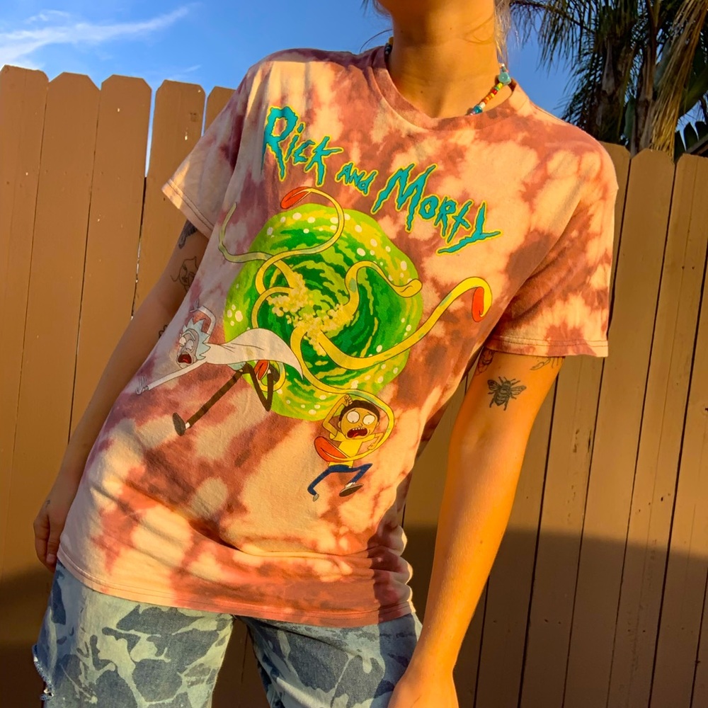 Rick and Morty Tee